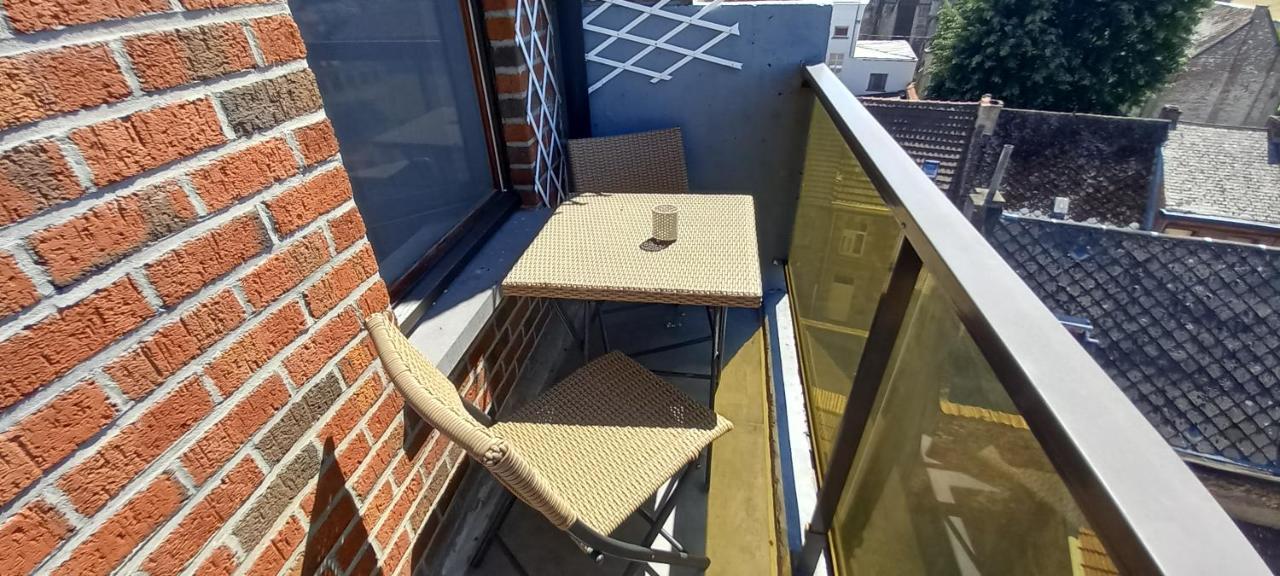 Au Gite De Binche Exteriör bild