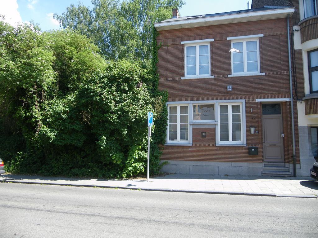 Au Gite De Binche Exteriör bild